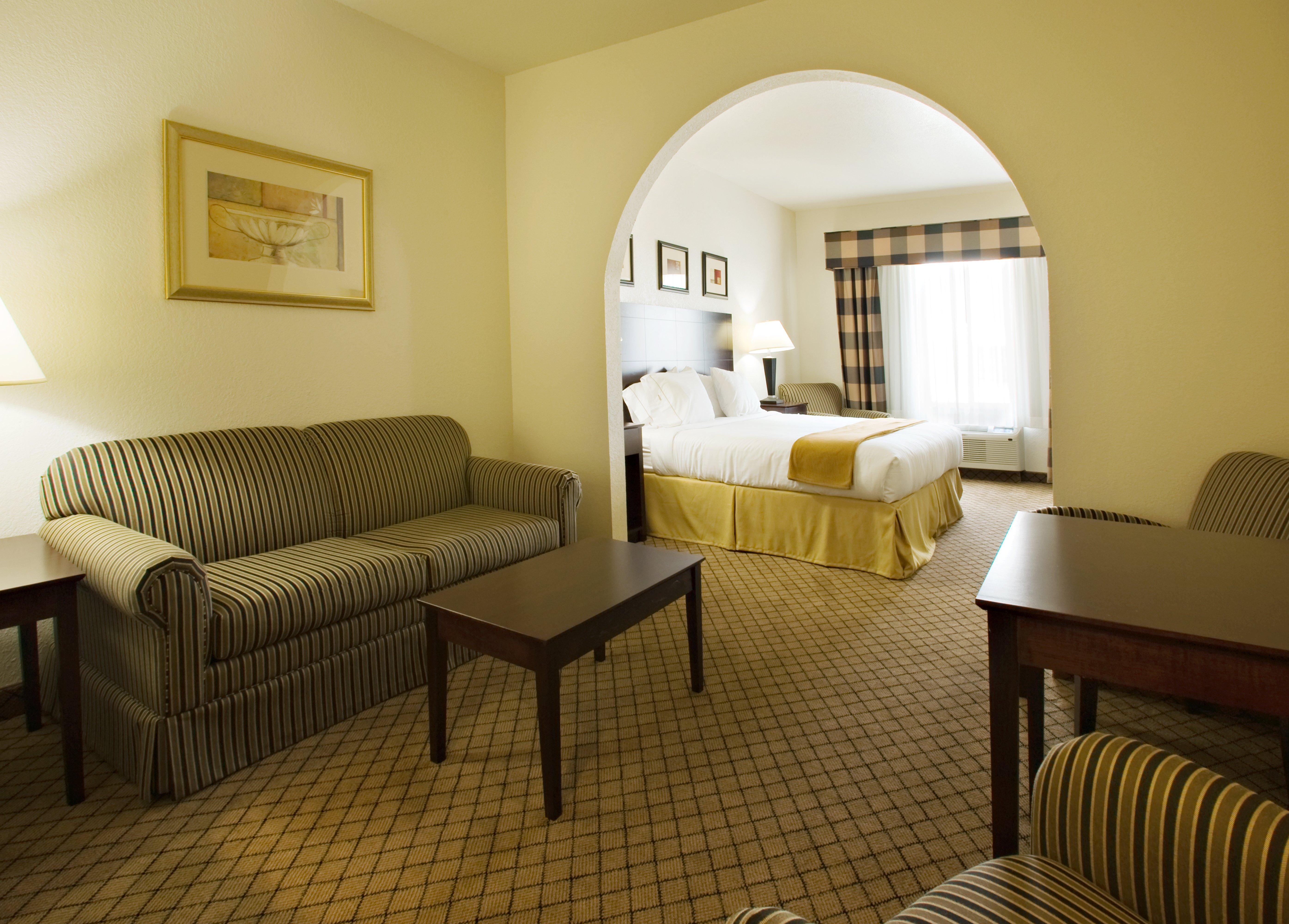 Holiday Inn Express Childress By Ihg מראה חיצוני תמונה