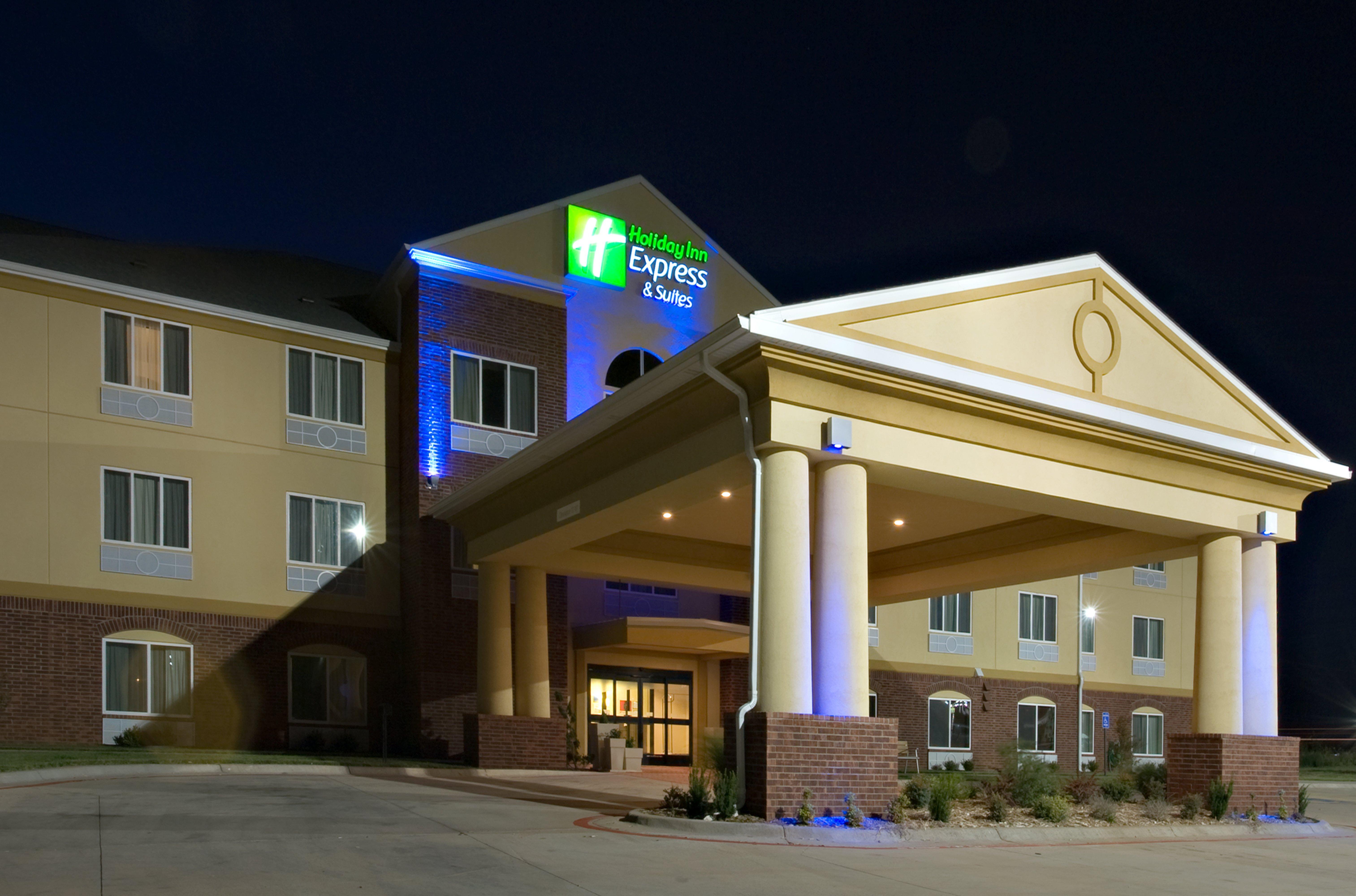 Holiday Inn Express Childress By Ihg מראה חיצוני תמונה