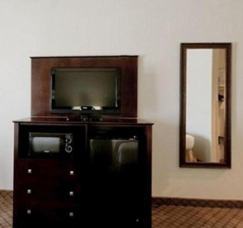 Holiday Inn Express Childress By Ihg מראה חיצוני תמונה